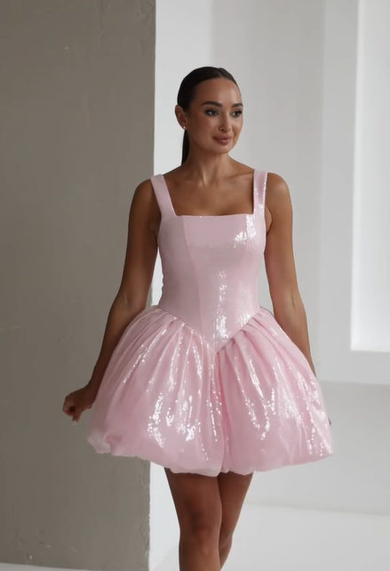 Sexy U Collar Waist Sequined Pettiskirt