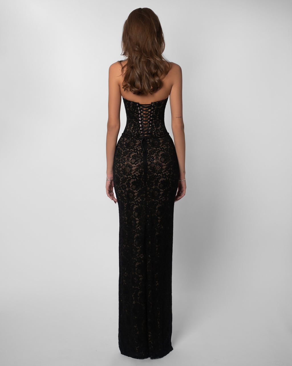 Elegant Halter Neck Lace Mermaid Maxi Dress