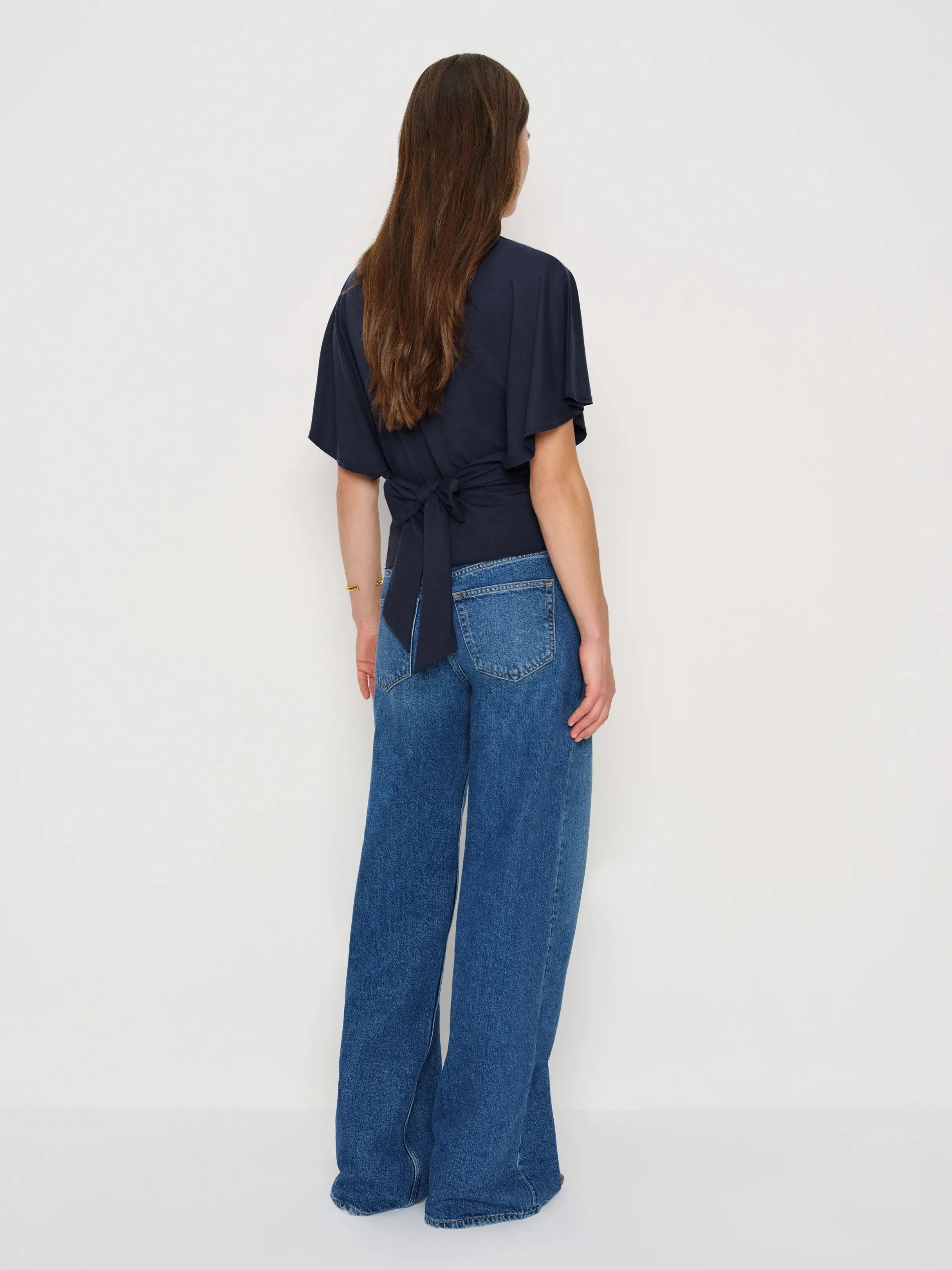 Neck Tie-Waist Batwing Sleeve Cropped Top | Vintage Commuter Slim-Fit T-Shirt