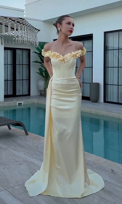 Sexy Sleeveless Cold-Shoulder Lace Slim Dress