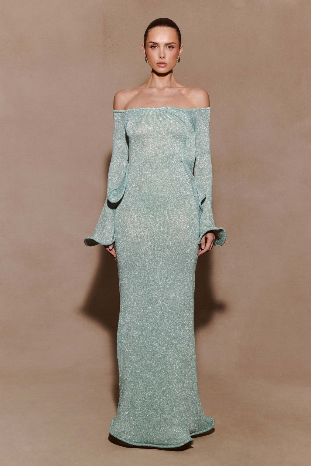 Sexy off-the-Shoulder Loose Long Sleeve Dress